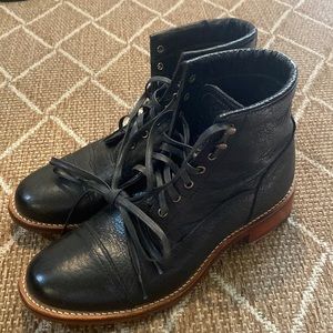 Ariat Two24 Highlands SZ 9